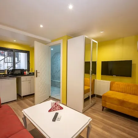 Eren Yusuf Yildirim Apartment Istanbul