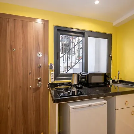 Eren Yusuf Yildirim Apartment Istanbul